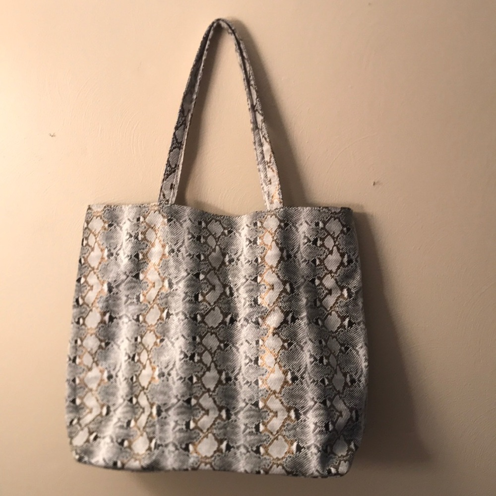 Saks Fifth Ave tote